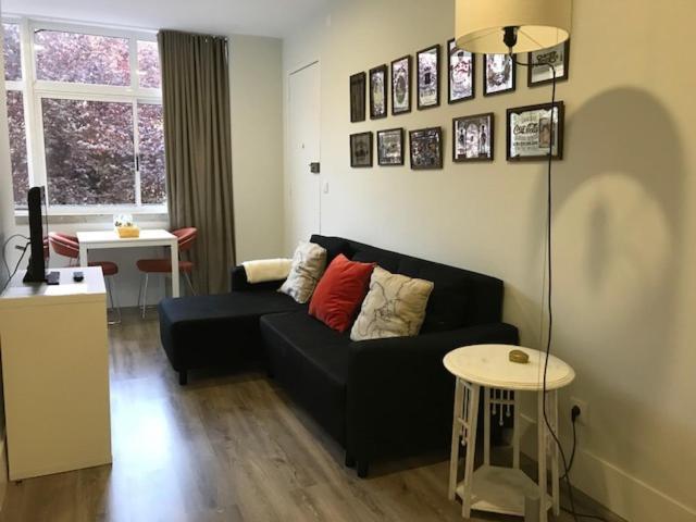 Romantic 1 Bedroom Apartment At Roma Avenue - 1C Lissabon Buitenkant foto